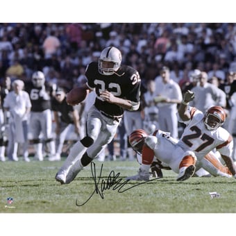 Marcus Allen Los Angeles Raiders Autographed 16" x 20" vs. Cincinnati Bengals Photograph