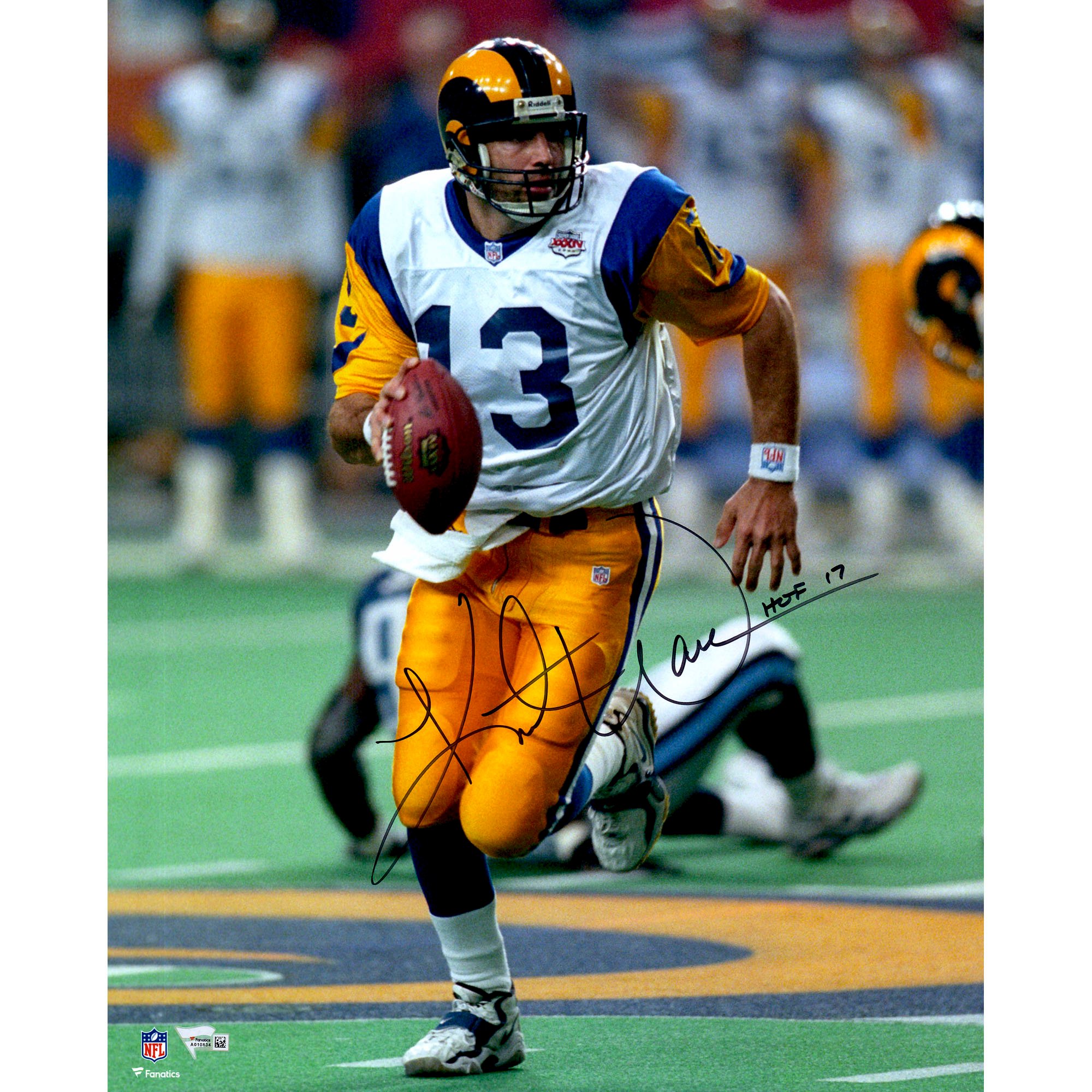 Fotografia del Super Bowl 16" x 20" autografata da Kurt Warner St. Louis Rams con l'iscrizione "HOF 17"