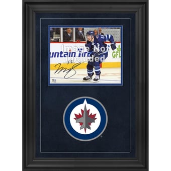 Winnipeg Jets 8'' x 10'' Deluxe Horizontal Photograph Frame with Team Logo