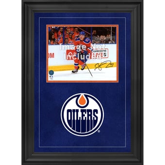 Edmonton Oilers 8'' x 10'' Deluxe Horizontal Photograph Frame with Team Logo