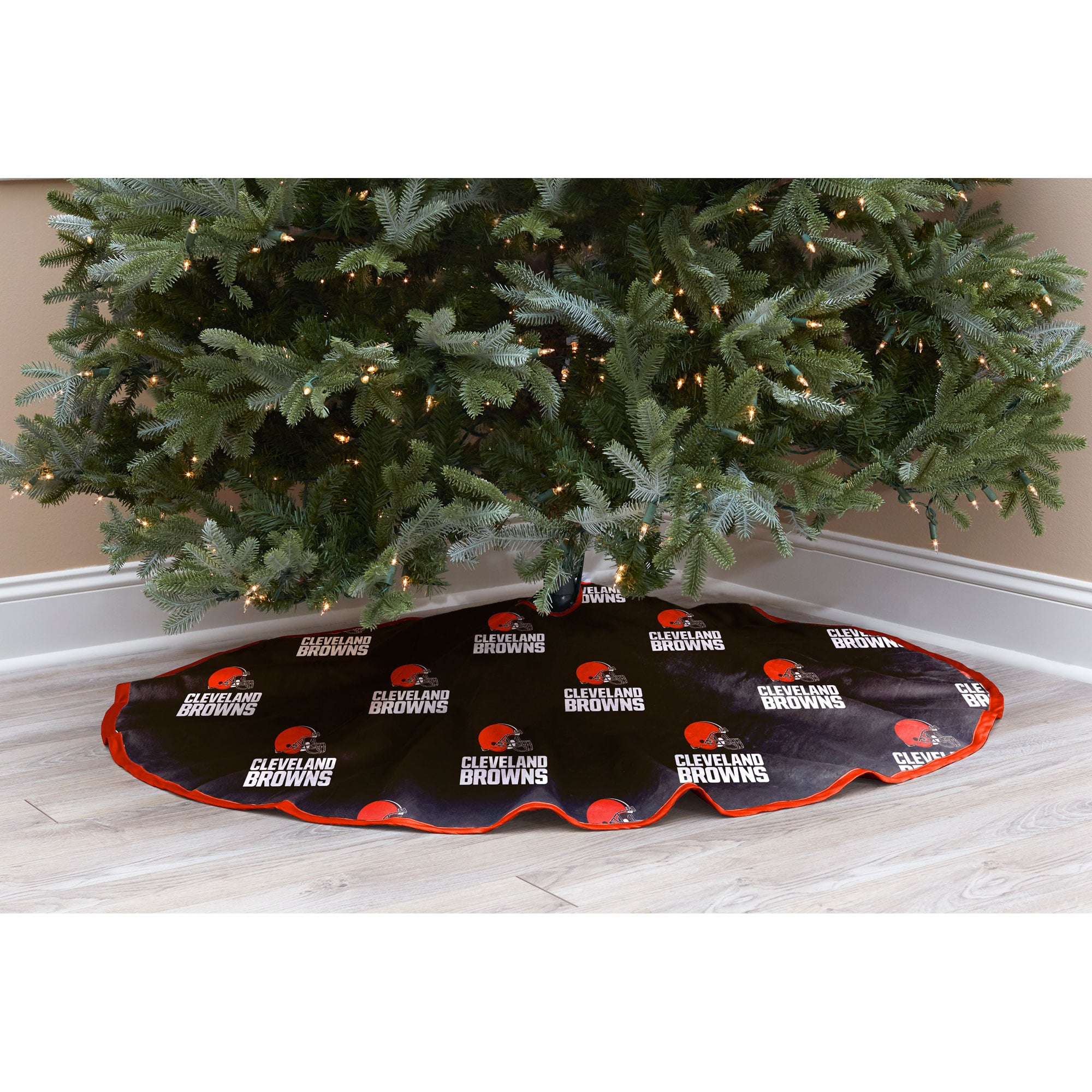 Brown Cleveland Browns Micro Plush Christmas Tree Skirt Brown Cleveland Browns Micro Plush Christmas Tree Skirt