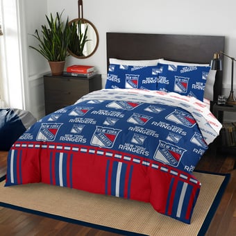 The Northwest Company New York Rangers 5-Piece Queen Bed in a Bag Set
