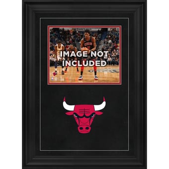 Chicago Bulls Deluxe 8" x 10" Horizontal Photograph Frame with Team Logo