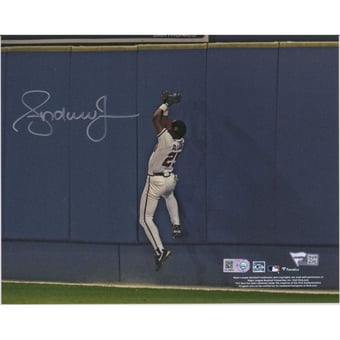 Andruw Jones Atlanta Braves Autographed 8" x 10" Wall Catch Photograph