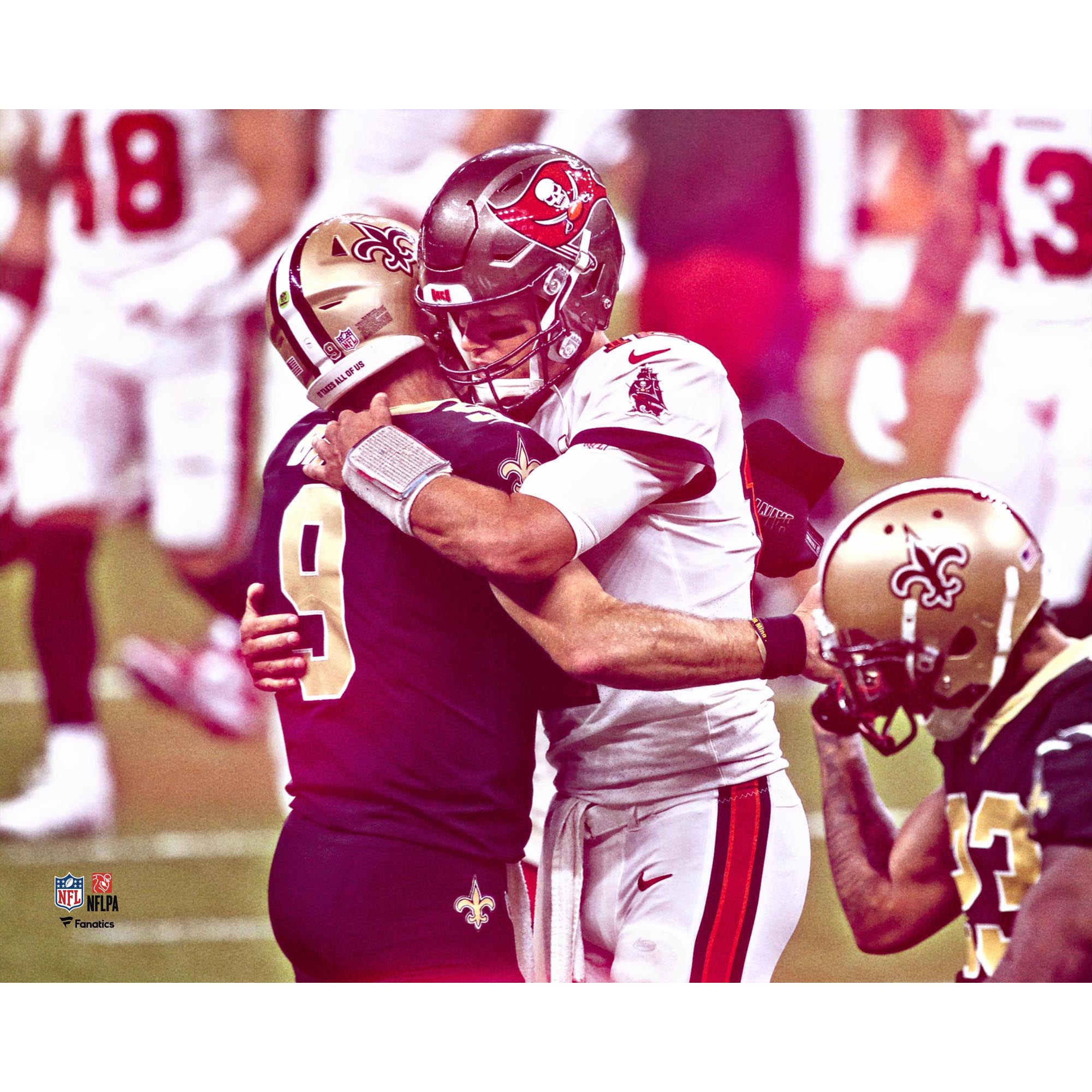 Tom Brady Tampa Bay Buccaneers Unsigned Fan Filter Postgame Embrace with Drew Brees Photograph - FansEdge Exclusive