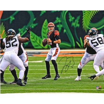 Joe Burrow Cincinnati Bengals Autographed 16" x 20" Black Jersey Standing In Pocket Photograph