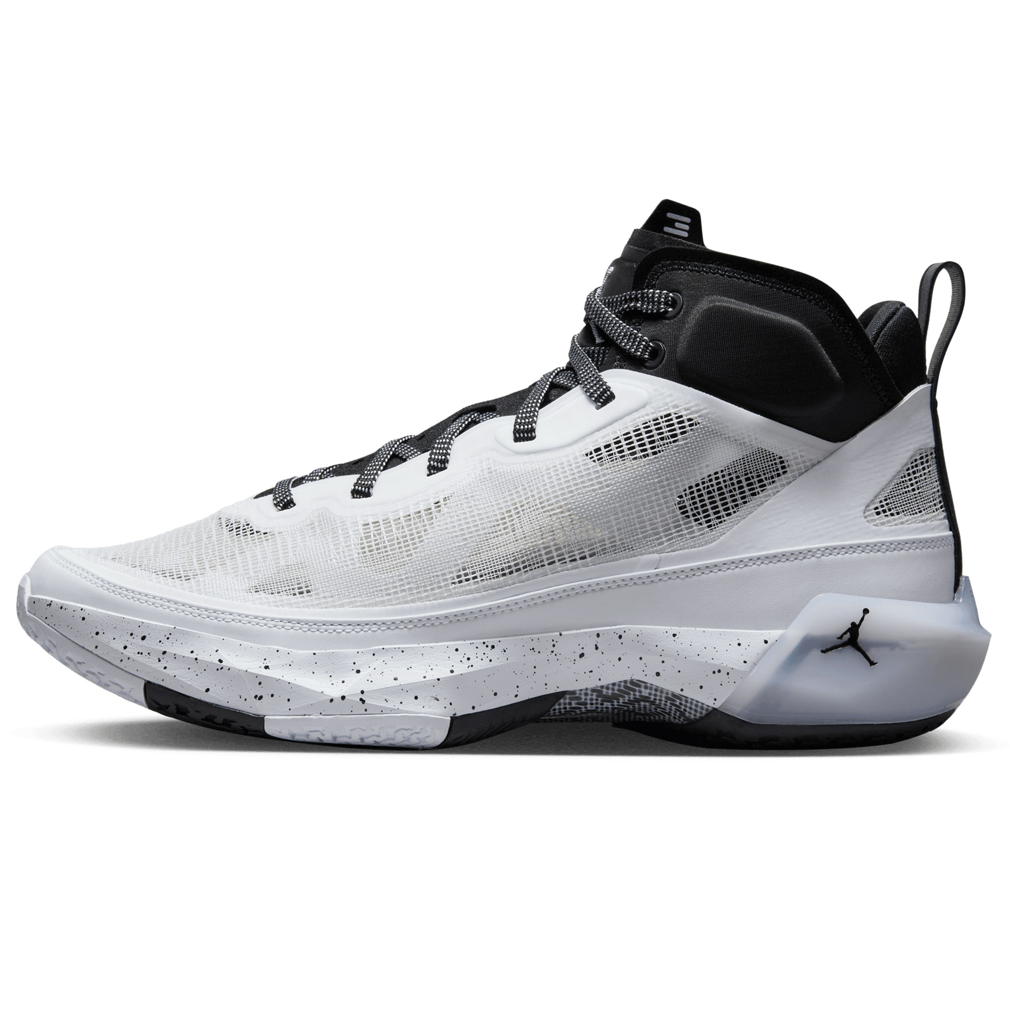 Men's Jordan Brand White AIR JORDAN XXXVII Shoe