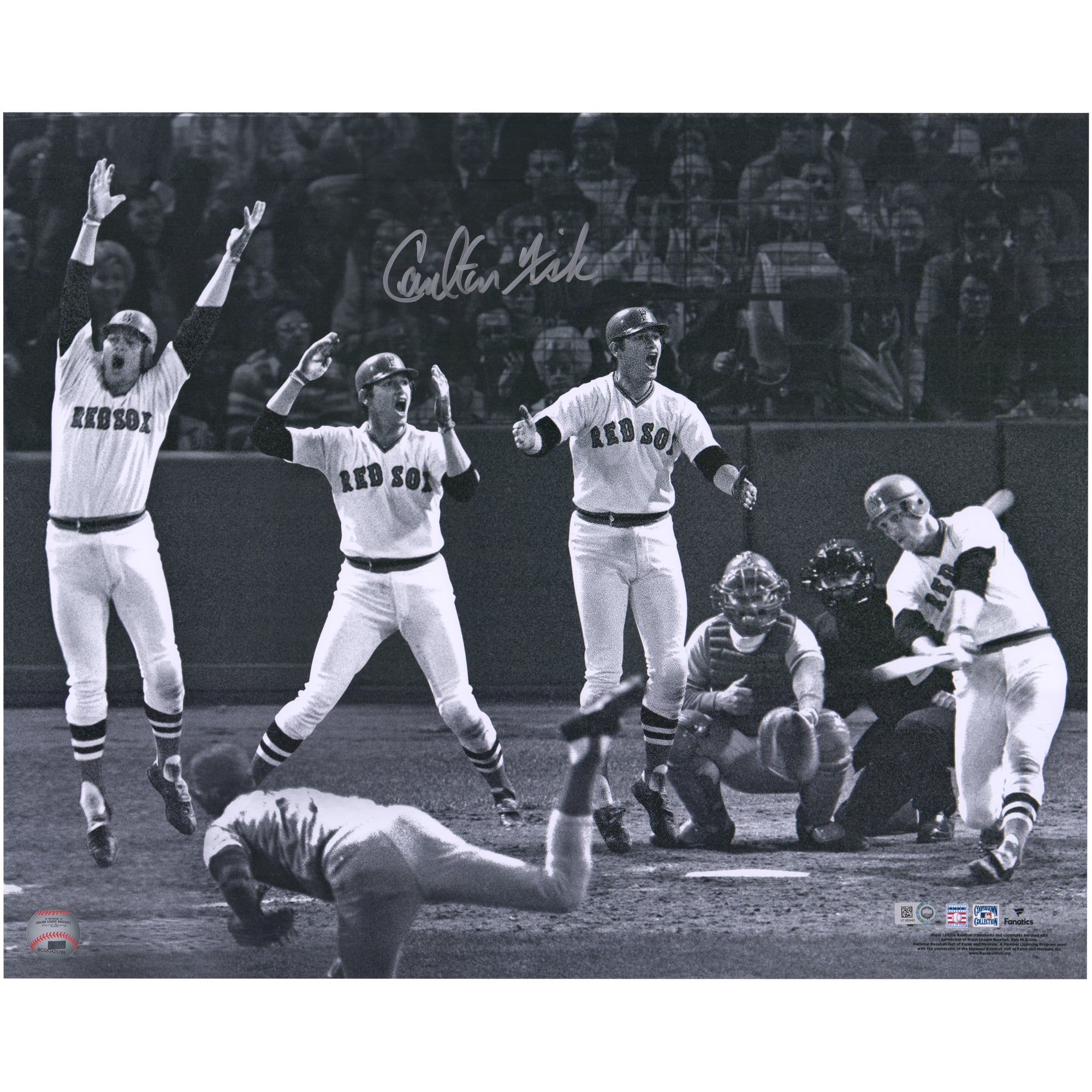 Carlton Fisk Boston Red Sox Autographed 16" x 20" 1975 World Series Home Run Black & White Photograph