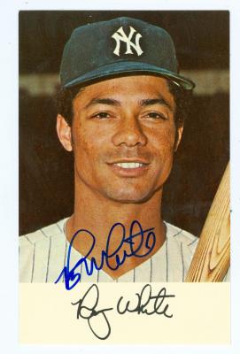 Roy White autographed postcard (1971 New York Yankees) 3.5x5.5 (67)
