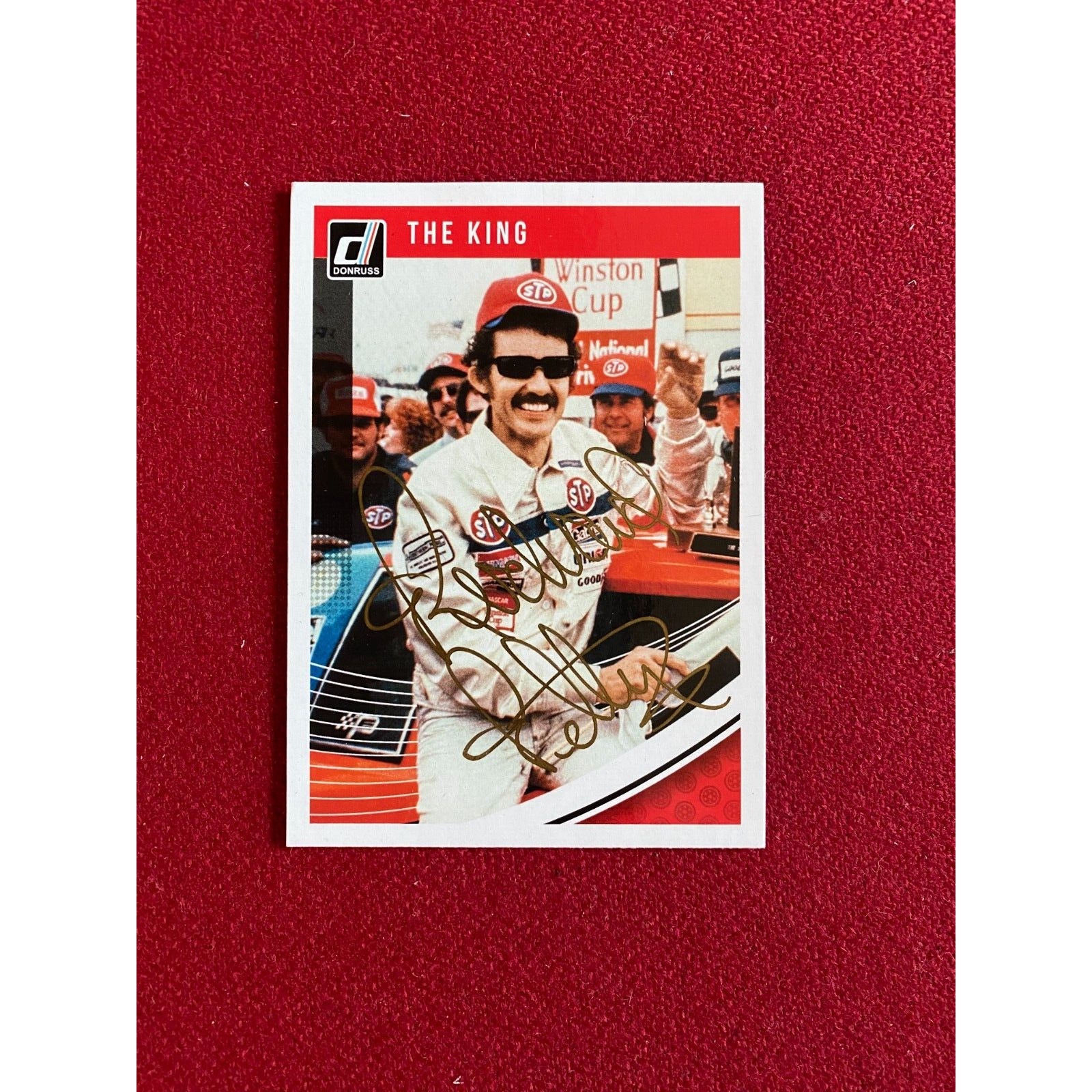 2019, Richard Petty, "Autographed" (Beckett) "PANINI" Trading Card (Vintage)