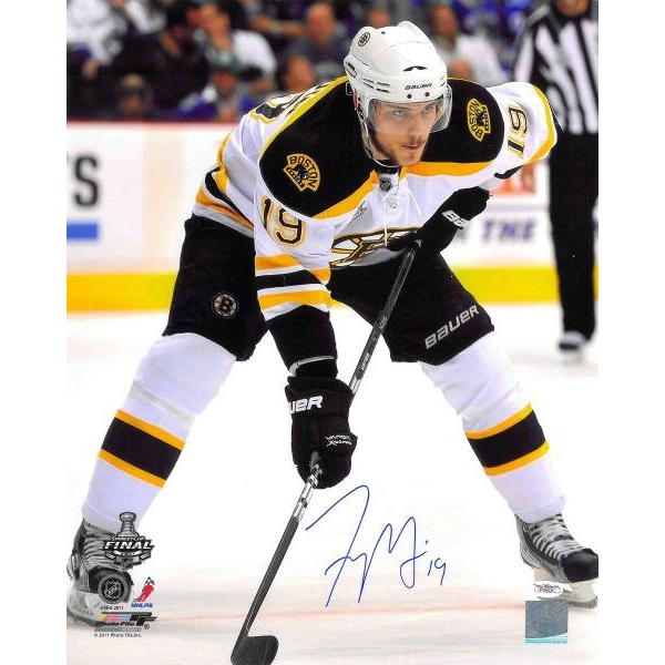 Tyler Seguin Autographed 16x20 Photo
