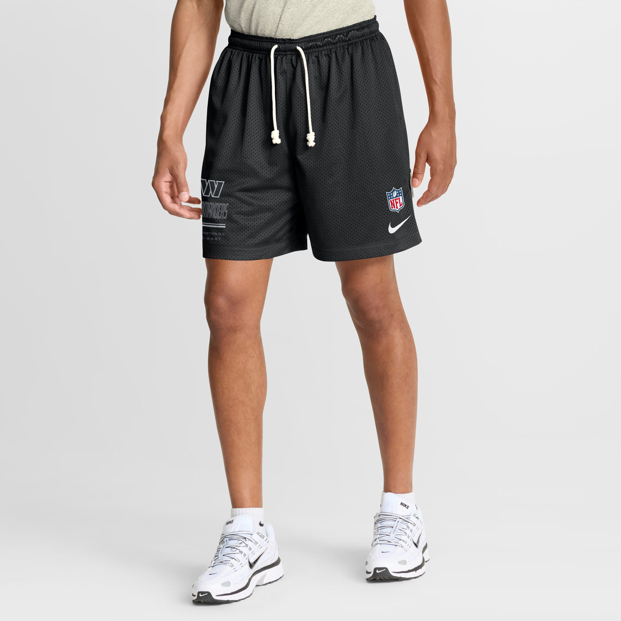 Men's Nike  Black/Platinum Washington Commanders Sideline Standard Issue Dri-FIT Reversible Shorts