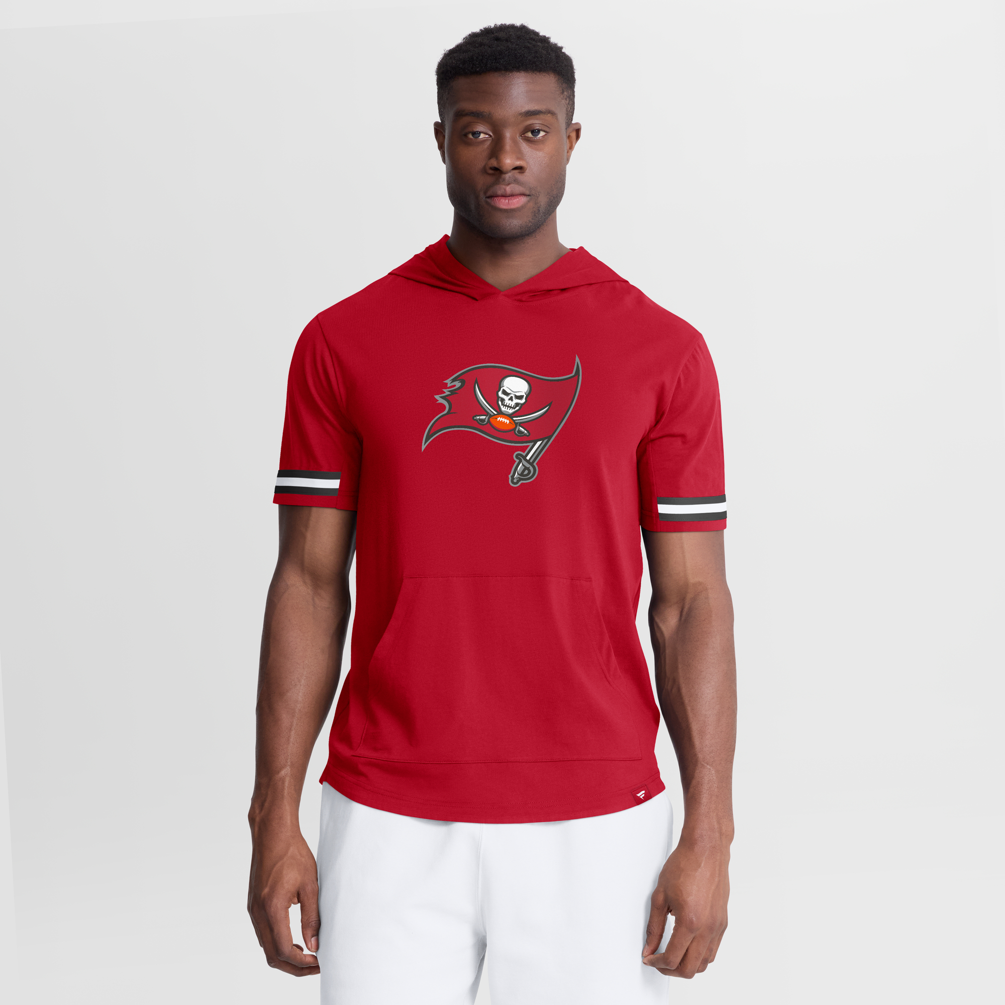 Men's Fanatics Red Tampa Bay Buccaneers Optimal Play Short Sleeve Hooded T-Shirt