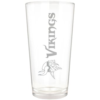 Minnesota Vikings Etched 16oz. Vertical Rally Cry Pint Glass