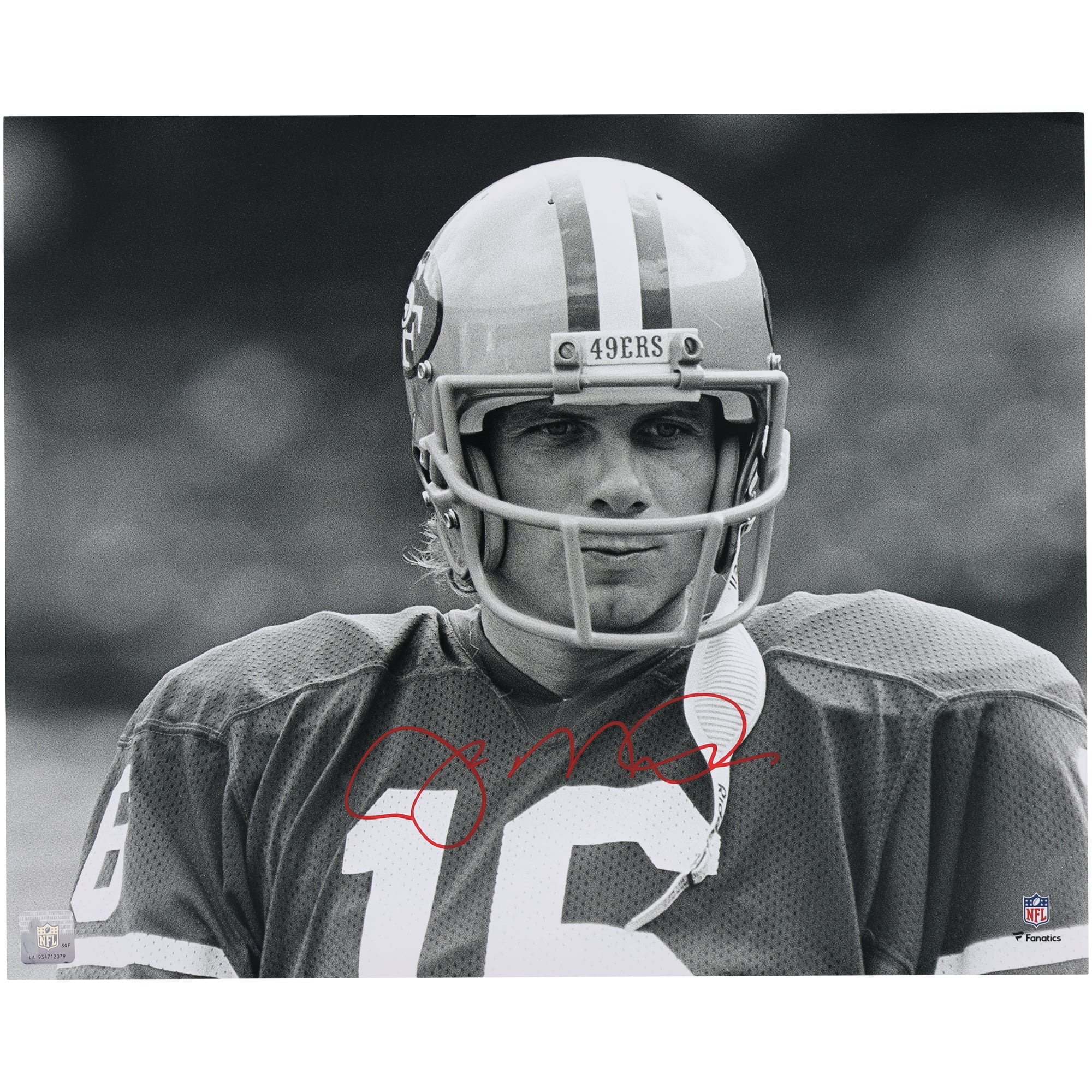 Joe Montana San Francisco 49ers Autographed 16" x 20" Black & White Close Up Photograph