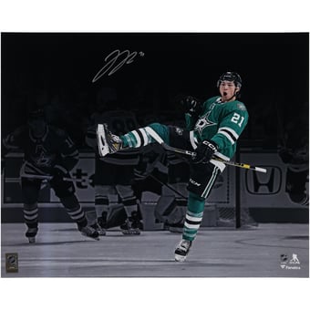 Jason Robertson Dallas Stars Autographed 16" x 20" Green Jersey Celebration Photograph