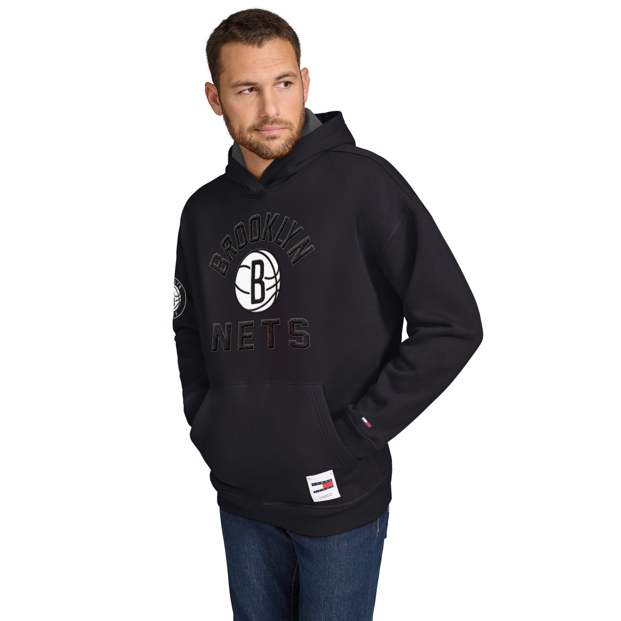 Men’s Tommy Jeans Black Brooklyn Nets Sebastian Pullover Hoodie Men’s Tommy Jeans Black Brooklyn Nets Sebastian Pullover Hoodie