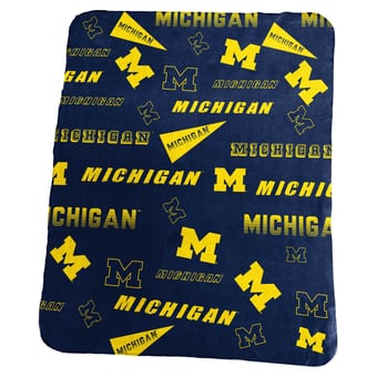 "Michigan Wolverines 50"" x 60"" Classic Fleece Blanket"