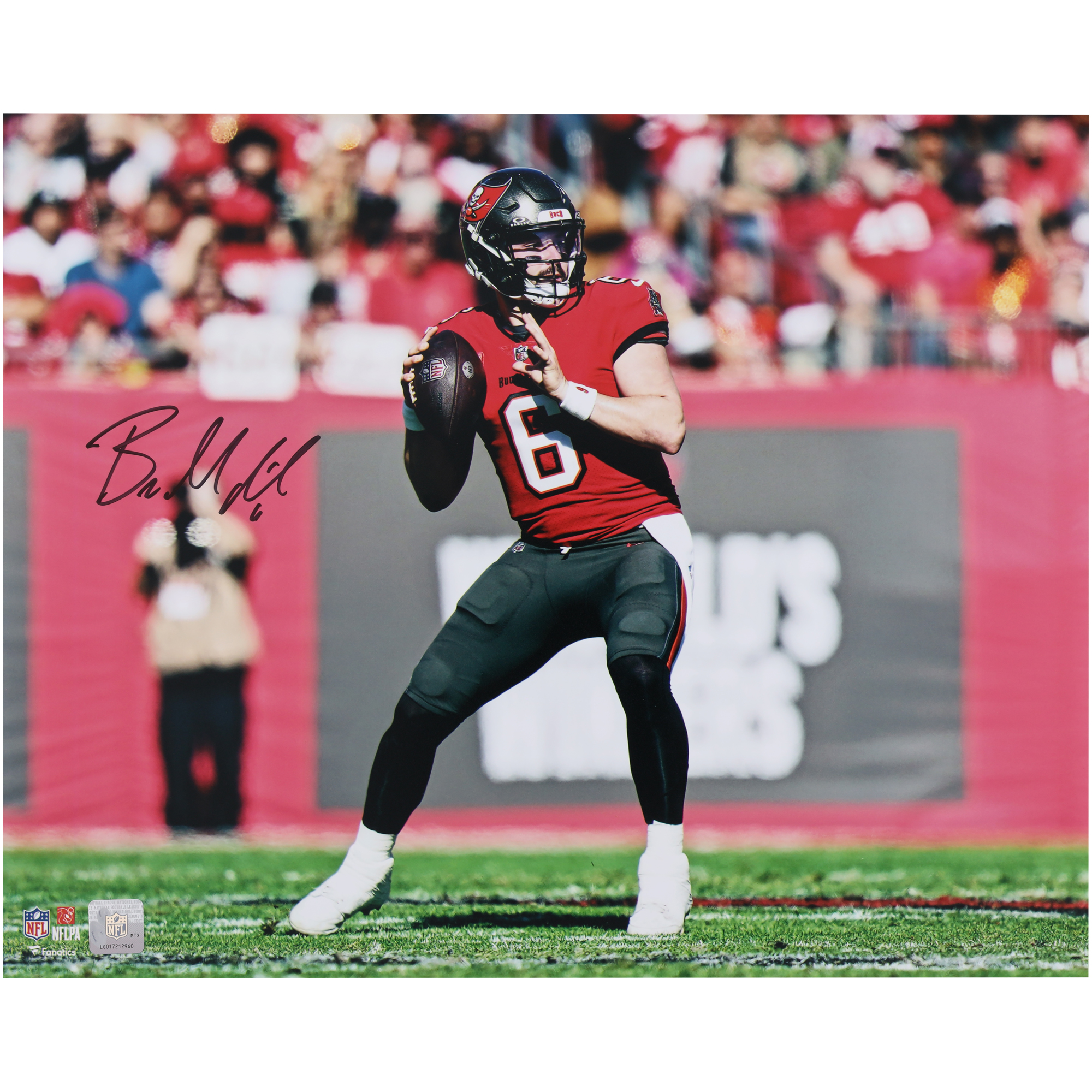 Baker Mayfield Tampa Bay Buccaneers Autographed 16" x 20" Throwing Photograph