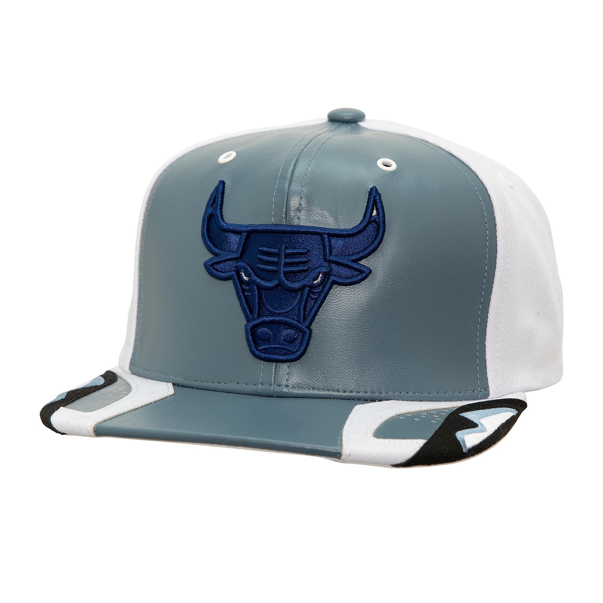 Men's Mitchell & Ness Gray Chicago Bulls Day 6 Snapback Hat