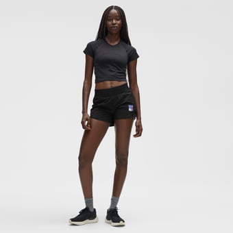 "Women's lululemon Black New York Rangers Hotty Hot High-Rise Lined Short 4"""