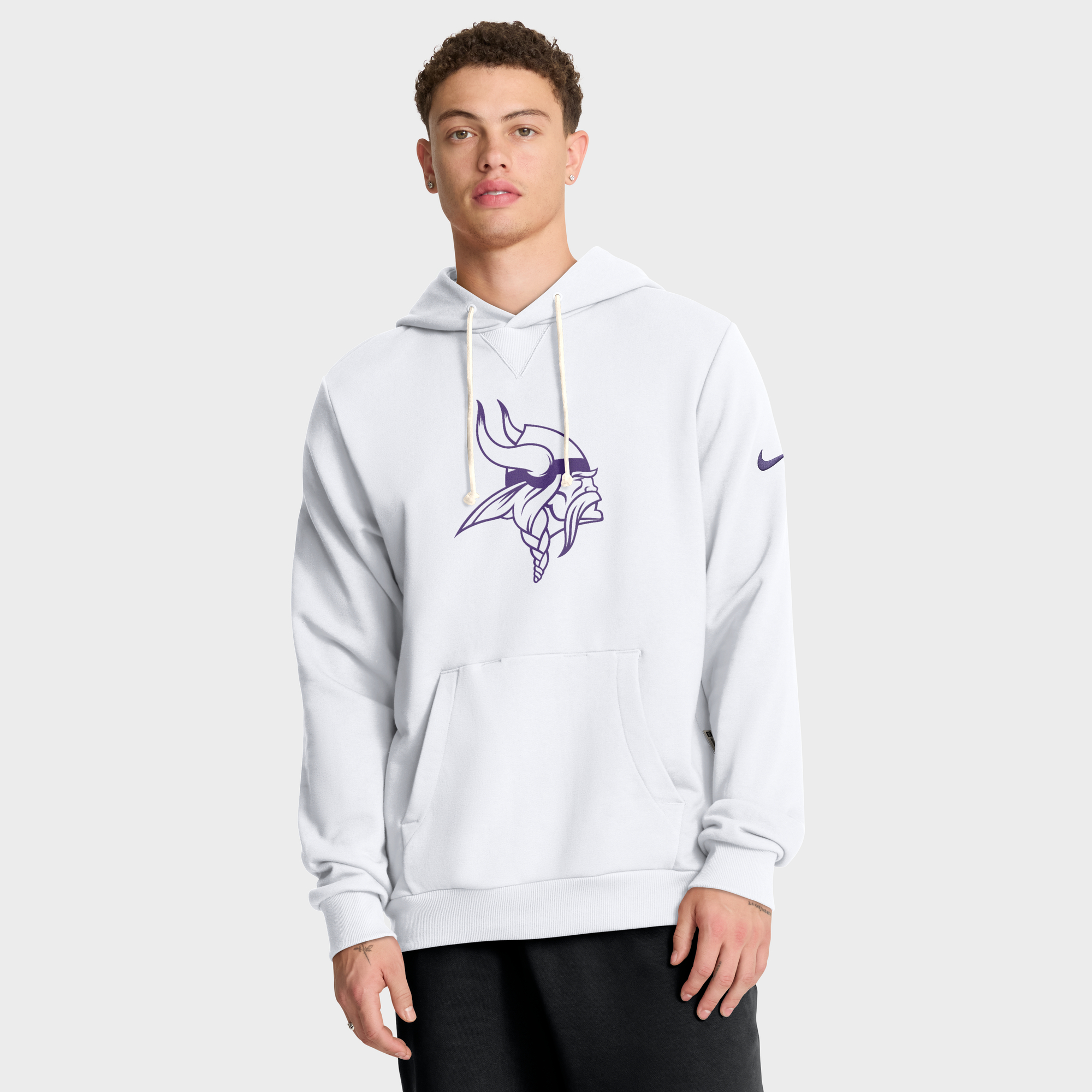 Men's Nike White Minnesota Vikings Sideline Standard Issue Alt 2 Dri-FIT Hoodie
