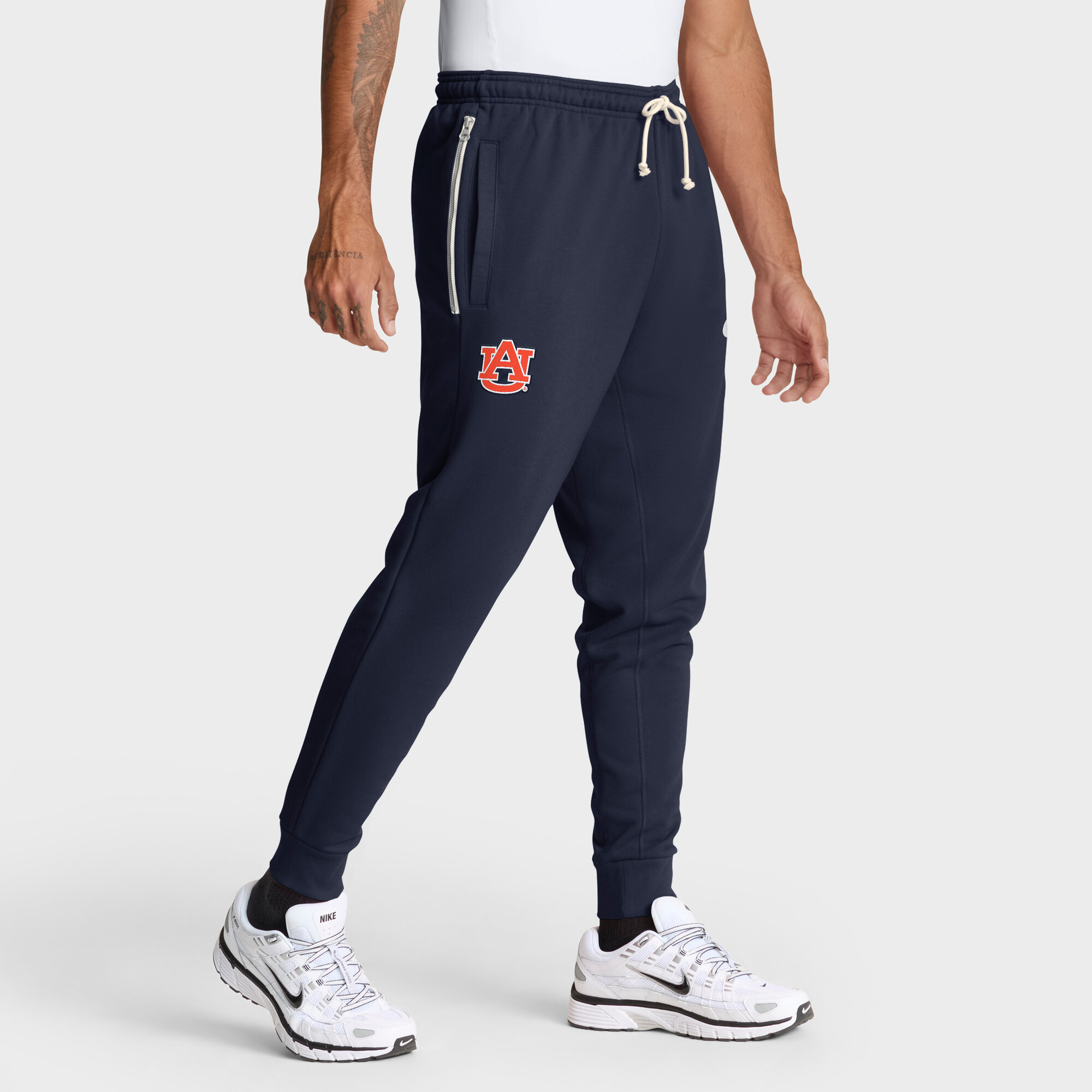 Men's Nike Navy Auburn Tigers Sideline Standard Issue Dri-FIT Taper Pants