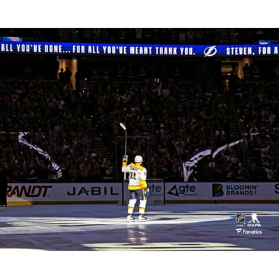 Steven Stamkos Nashville Predators Unsigned Return to Tampa Bay Saluting the Crowd Photograph