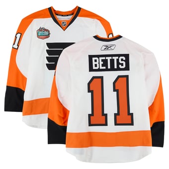 Blair Betts Philadelphia Flyers Practice-Used #11 White Jersey vs. Boston Bruins on January 1, 2010