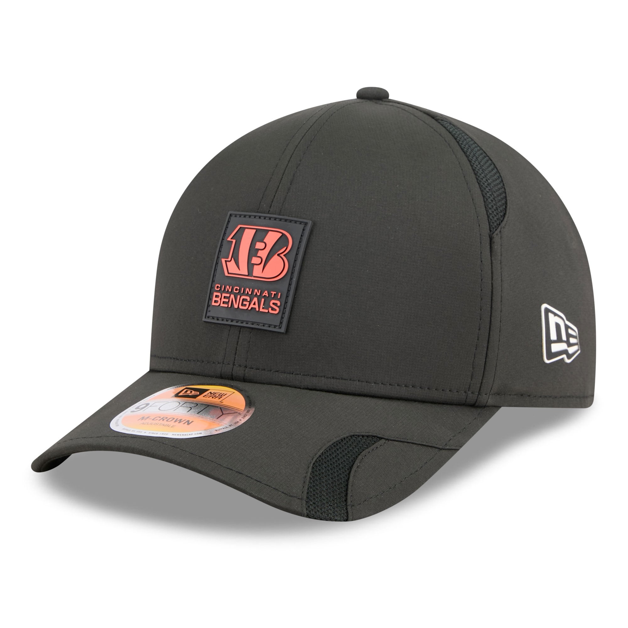 Men’s New Era Black Cincinnati Bengals 2025 Sideline M-Crown 9FORTY Adjustable Hat Men’s New Era Black Cincinnati Bengals 2025 Sideline M-Crown 9FORTY Adjustable Hat