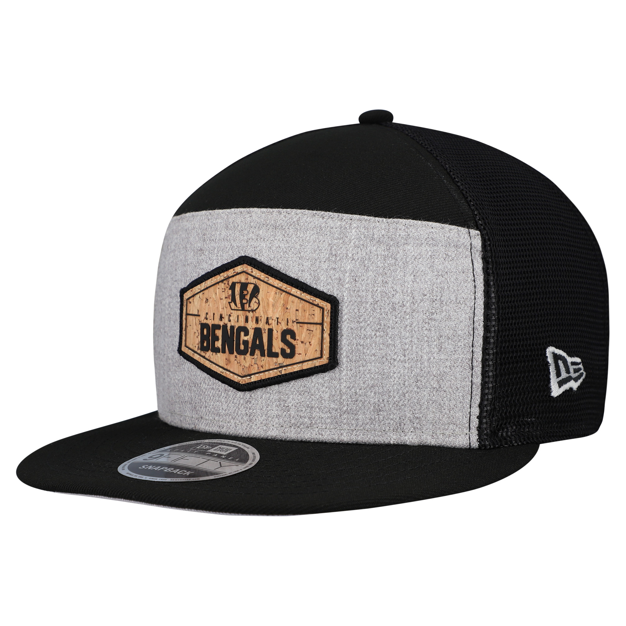 Men's New Era Gray/Black Cincinnati Bengals Cork Split Panel 9FIFTY Trucker Snapback Hat