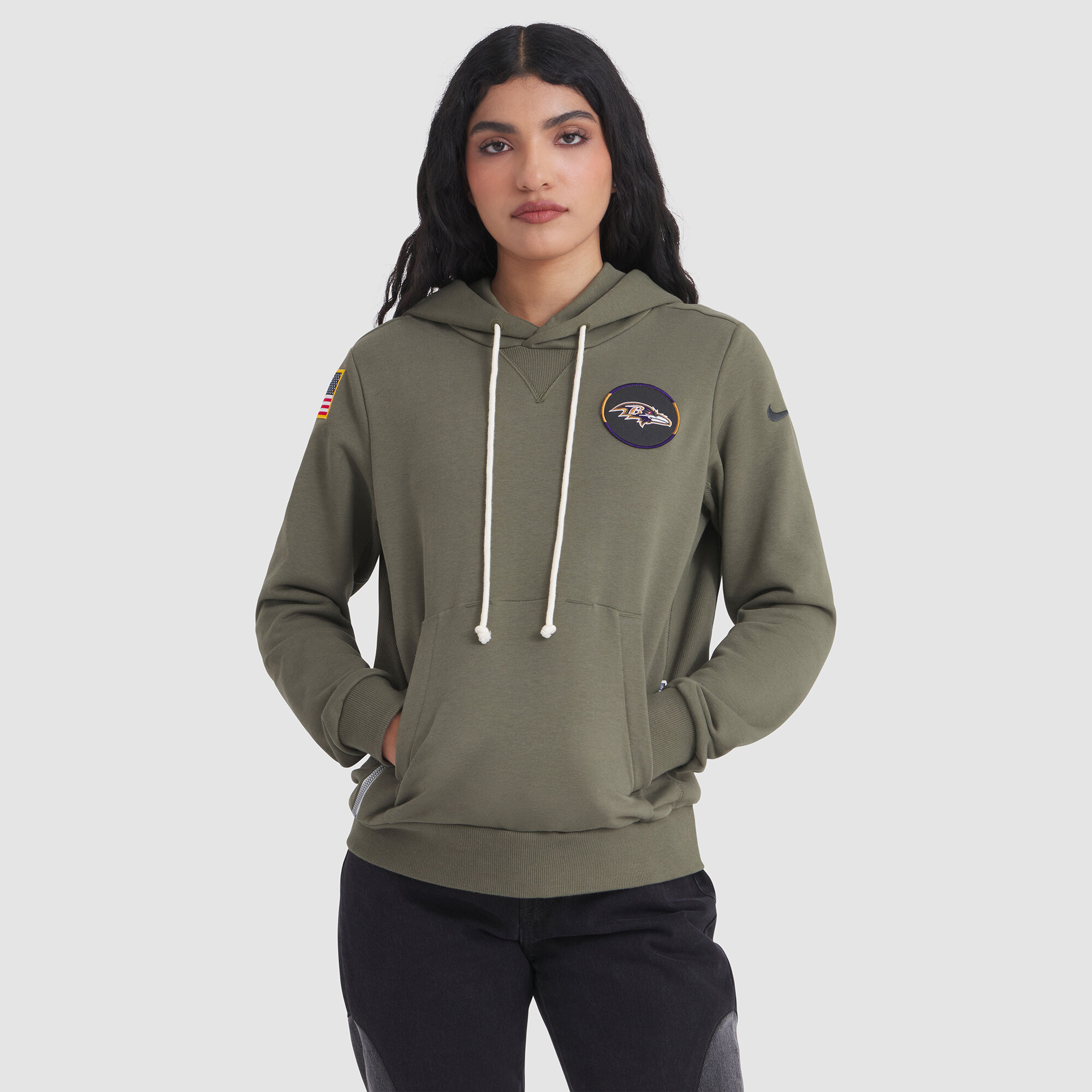 Women's Nike Olive Baltimore Ravens 2025 Salute to Service Sideline Standard Issue Dri-FIT Hoodie