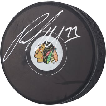 Pat Maroon Chicago Blackhawks Autographed Hockey Puck
