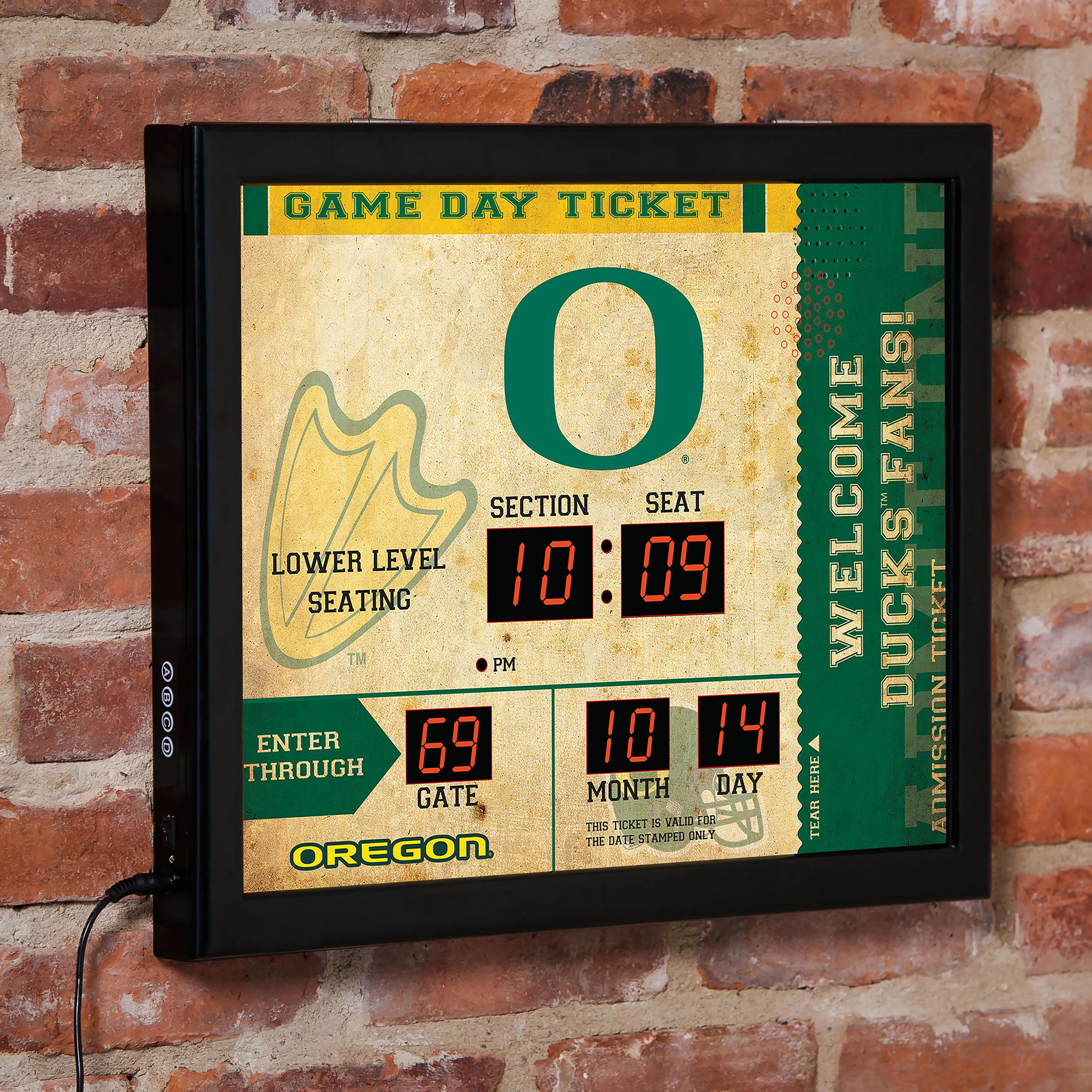 Oregon Ducks 15″ x 19″ Bluetooth Scoreboard Wall Clock Oregon Ducks 15″ x 19″ Bluetooth Scoreboard Wall Clock