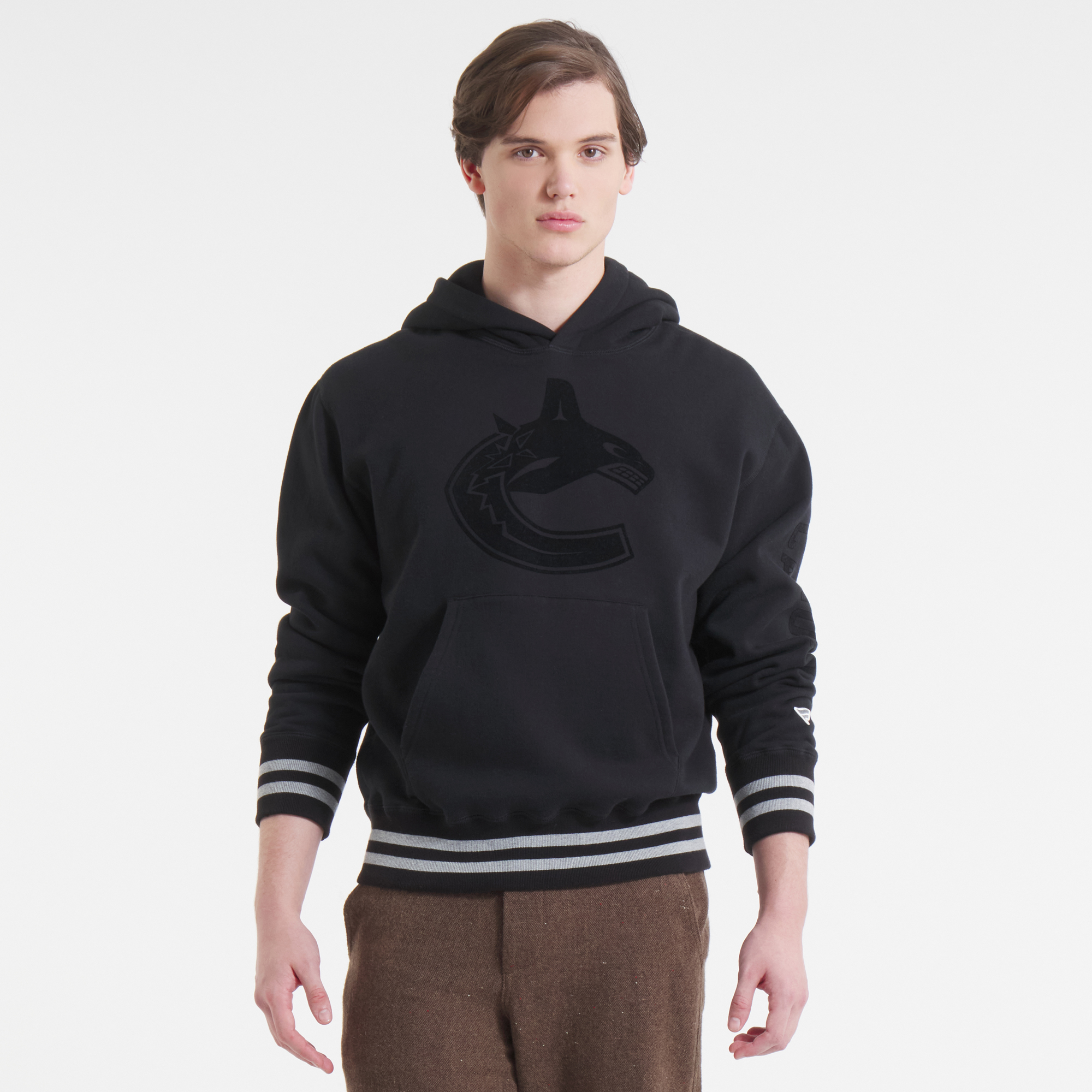 Men’s Black Vancouver Canucks Todd Snyder by Fanatics Relaxed Canadian Fleece Hoodie Men’s Black Vancouver Canucks Todd Snyder by Fanatics Relaxed Canadian Fleece Hoodie