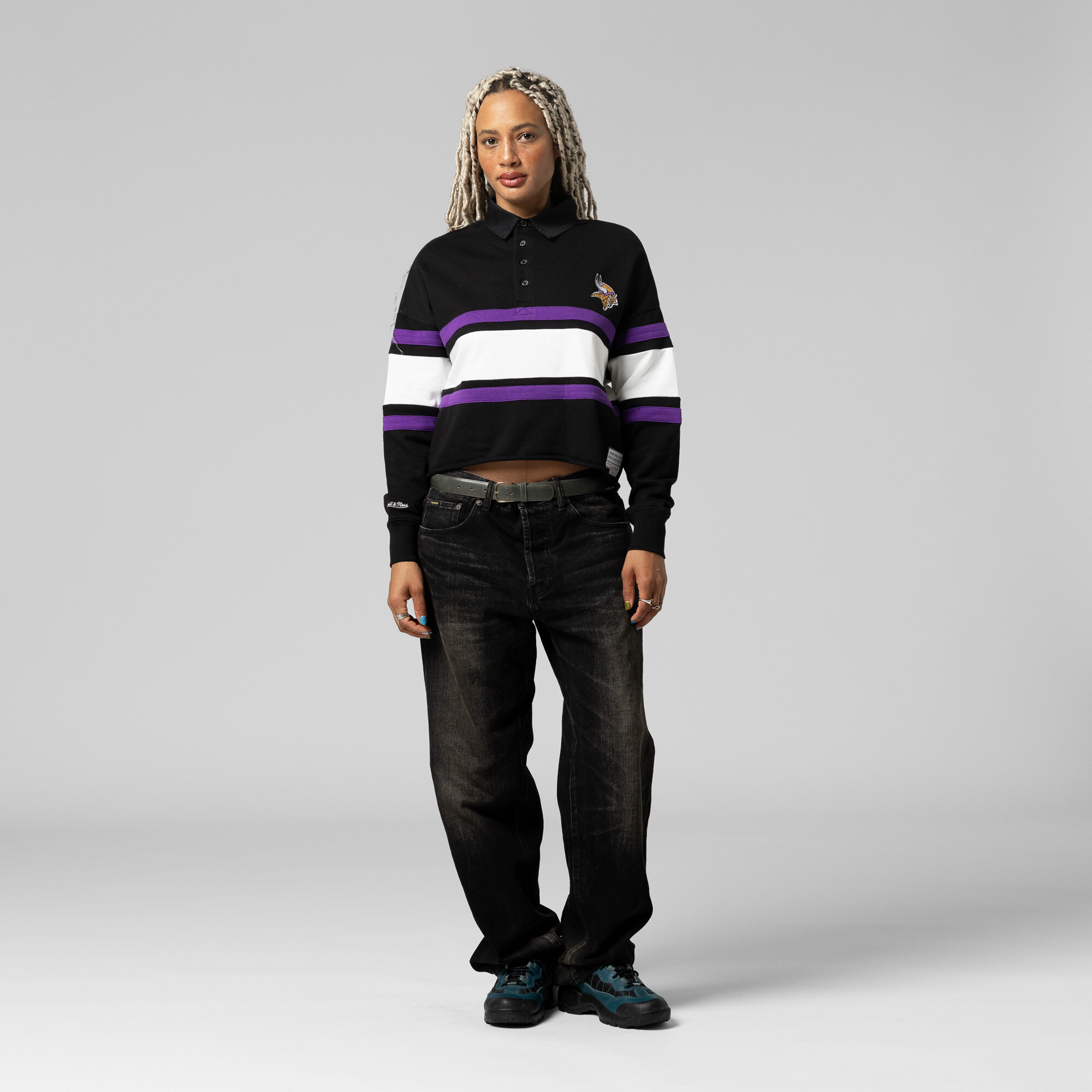 Women's Mitchell & Ness Black Minnesota Vikings Cropped Long Sleeve Rugby Polo