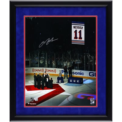 Mark Messier New York Rangers Autographed Framed 16" x 20" Banner Raising Photograph - Suede Matting