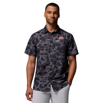 Men's Columbia Black Ohio State Buckeyes Super Slack Tide Omni-Wick Button-Up Shirt