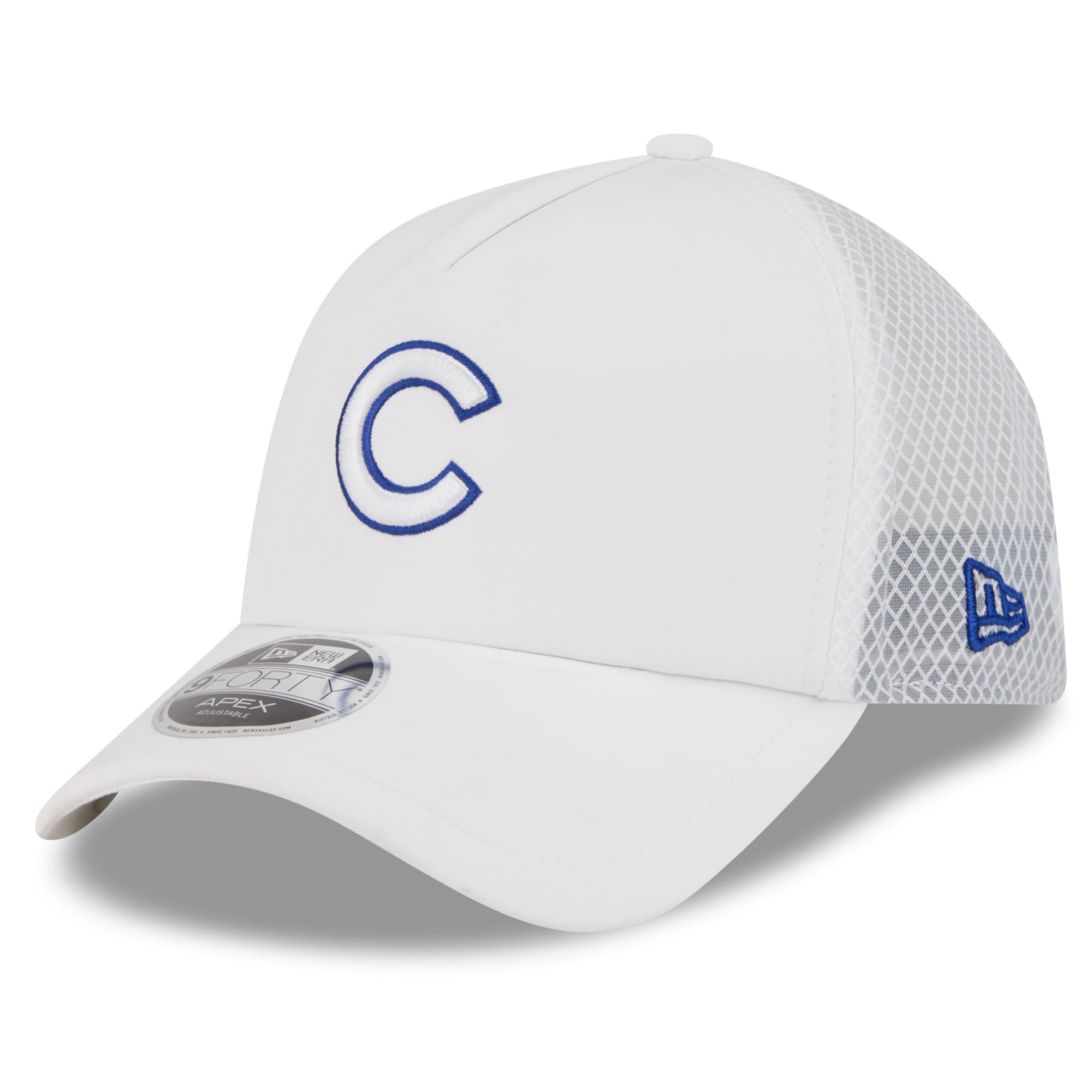 Men's New Era Chicago Cubs 2026 Batting Practice Apex 9FORTY Adjustable Trucker Hat