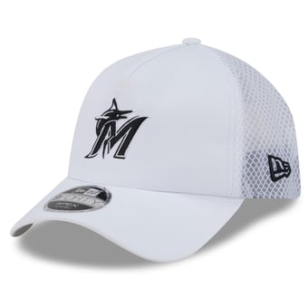 Men's New Era White Miami Marlins 2026 Batting Practice Apex 9FORTY Adjustable Trucker Hat