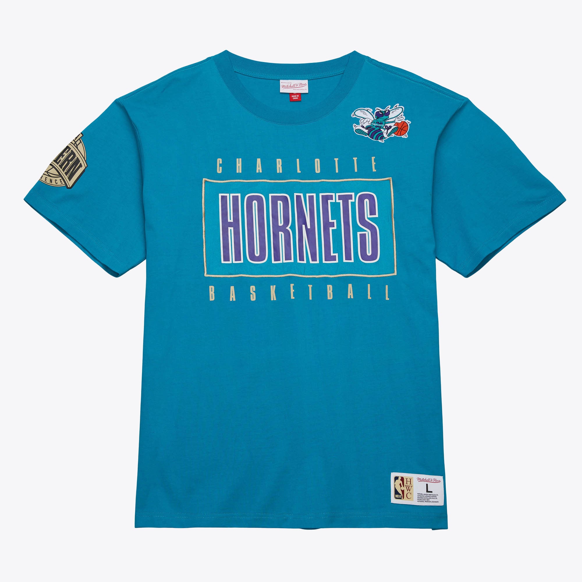 T-shirt premium 2.0 Mitchell & Ness Team OG dei Charlotte Hornets con logo vintage