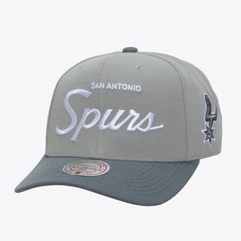 Men's Mitchell & Ness Gray San Antonio Spurs Thunderstorm Head Coach Pro Crown Snapback Hat