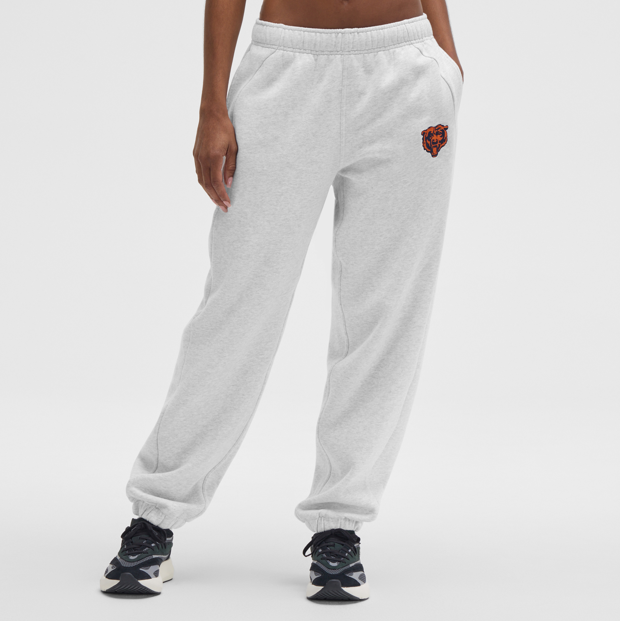 Women's lululemon Heathered Core Ultra Light Grey Chicago Bears Scuba Mid-Rise Oversized Jogger