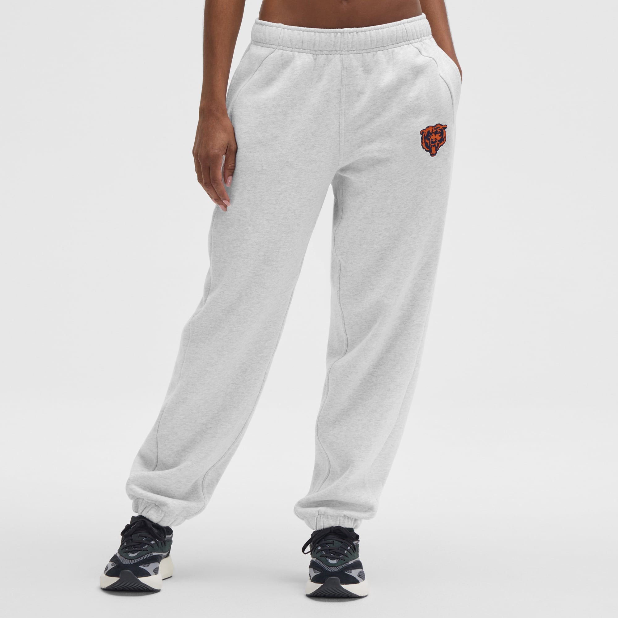 Pantalon de jogging surdimensionné taille mi-haute Scuba Chicago Bears Heathered Core Ultra Light Grey pour femme