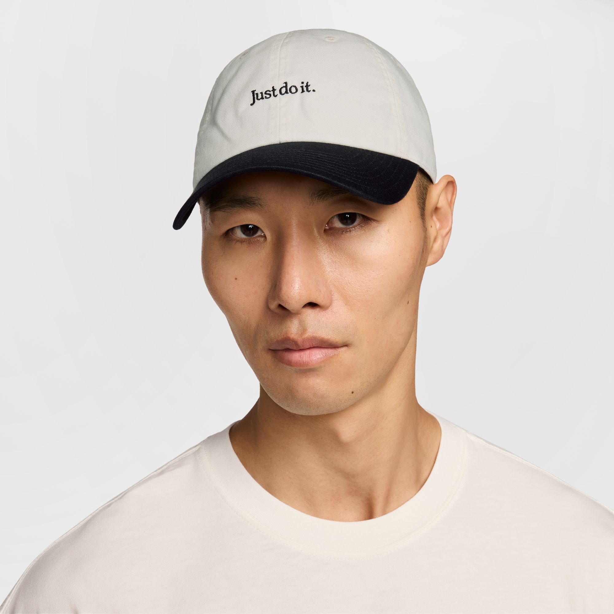 Unisex Nike  Cream Nike Just Do It Lifestyle Club Adjustable Hat