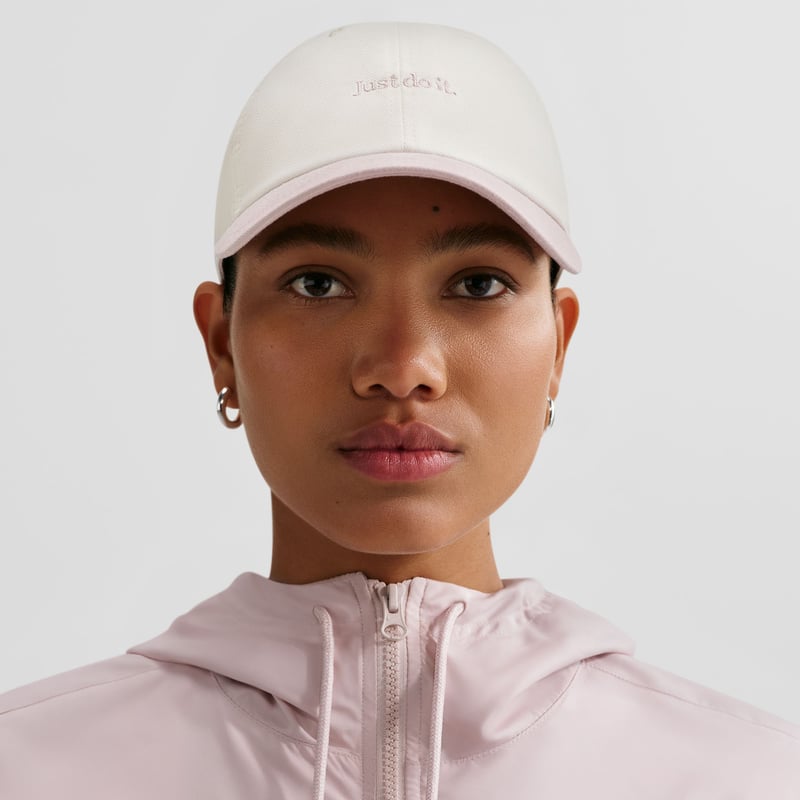Unisex Nike Cream Just Do It Lifestyle Club Adjustable Hat