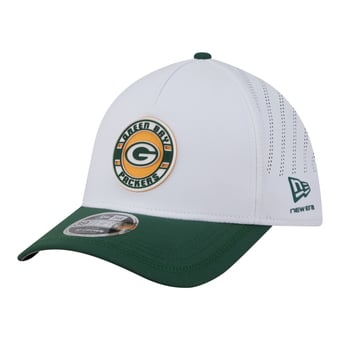 Men's New Era White/Green Green Bay Packers Patch 39THIRTY A-Frame M-Crown Perforated Flex Hat
