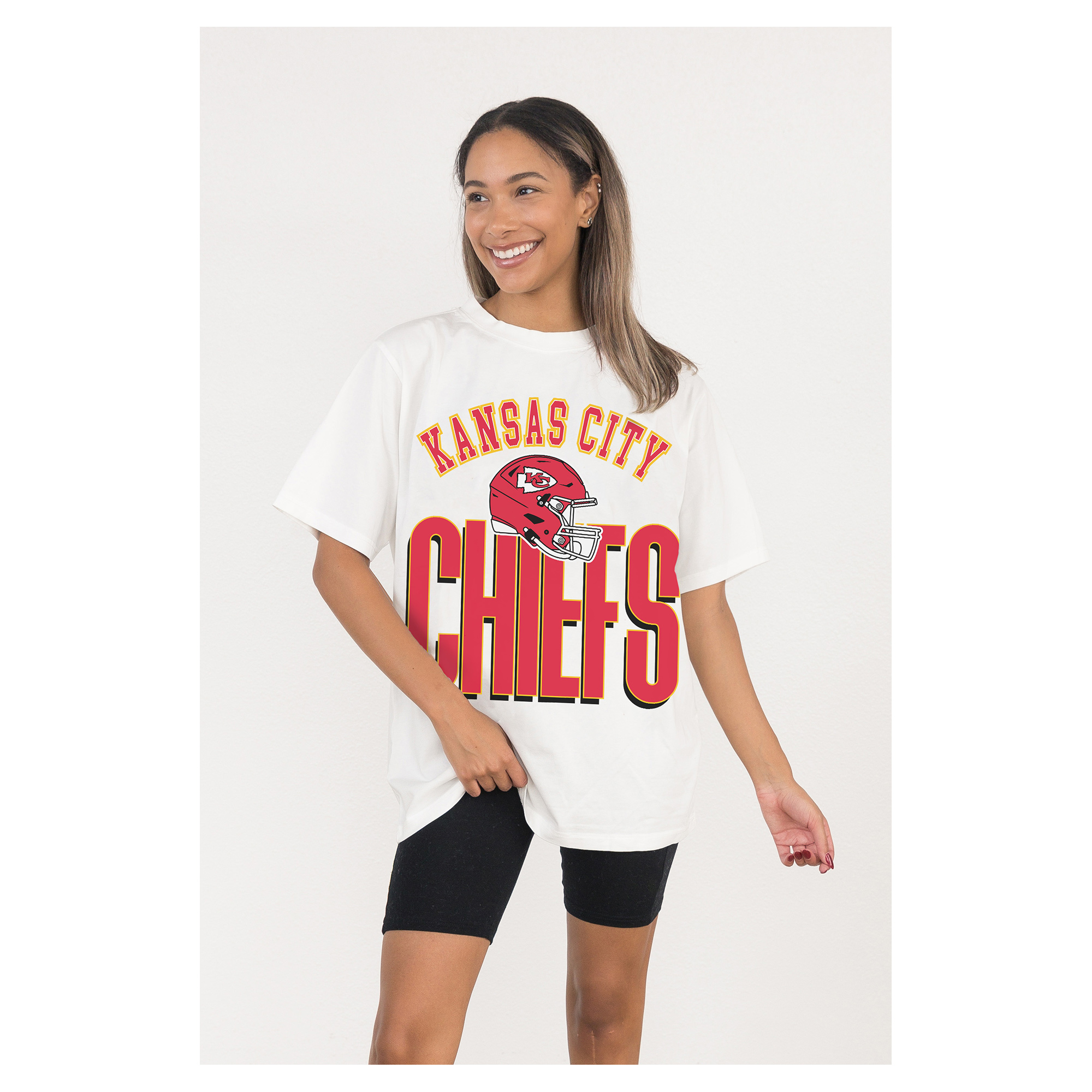 Women's Gameday Couture White Kansas City Chiefs Oversized Classic Fierce Focus T-Shirt