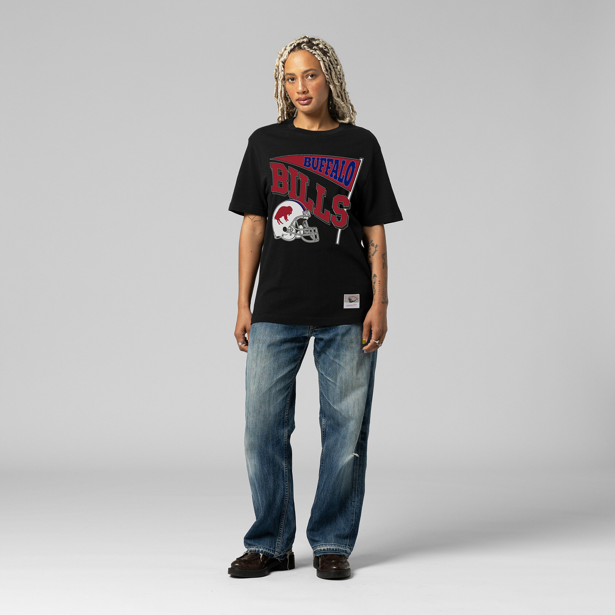 Women's Mitchell & Ness Black Buffalo Bills Team Dynamic Boyfriend T-Shirt