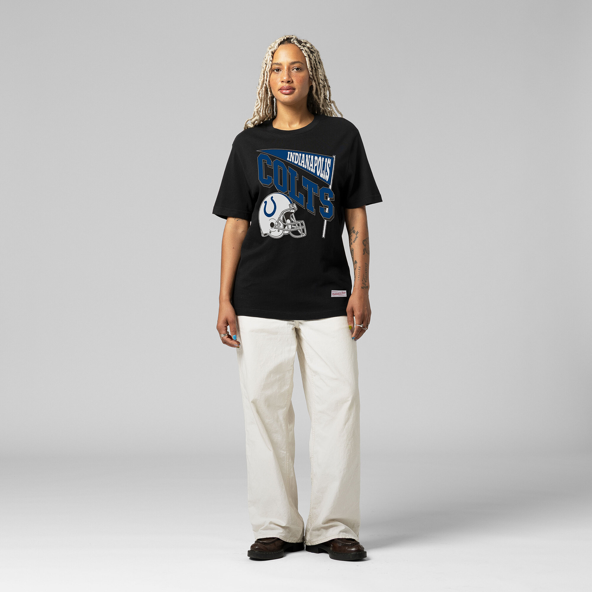Women's Mitchell & Ness Black Indianapolis Colts Team Dynamic Boyfriend T-Shirt